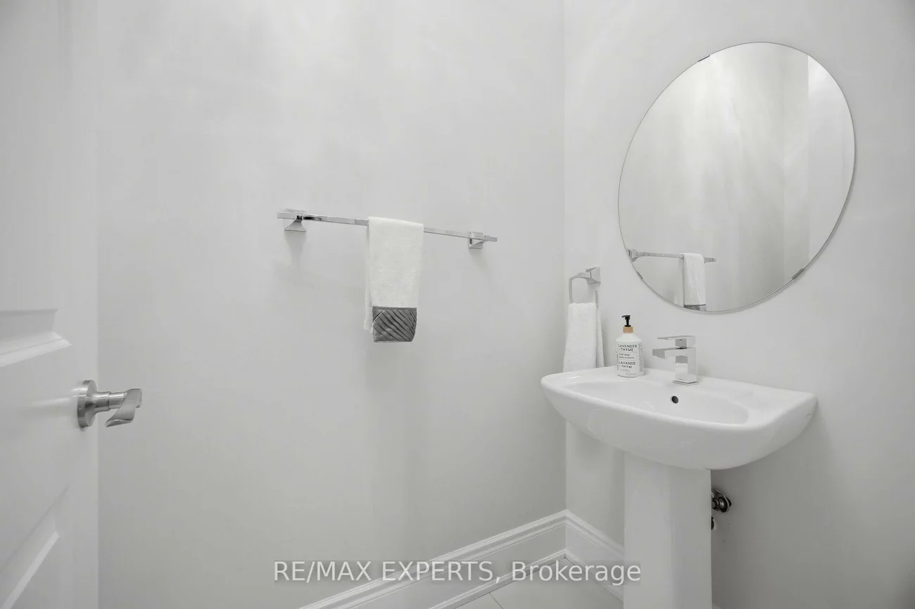 91, Woodgate Pines, Kleinburg, Vaughan