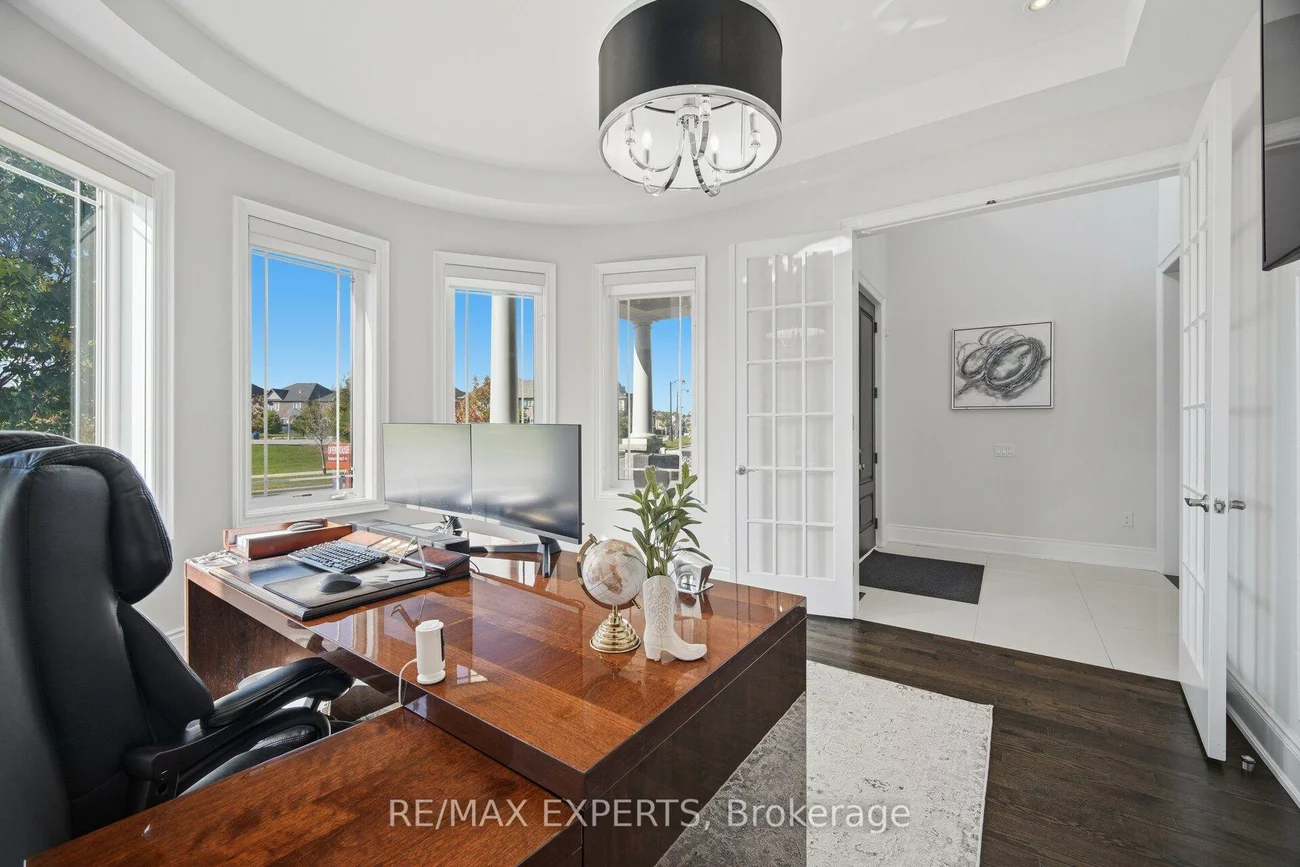 91, Woodgate Pines, Kleinburg, Vaughan