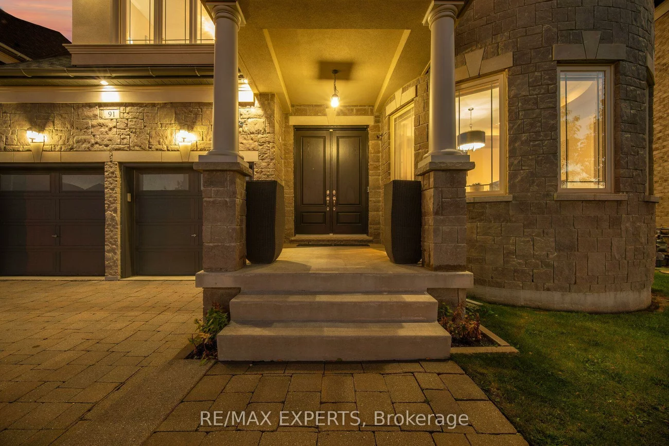 91, Woodgate Pines, Kleinburg, Vaughan