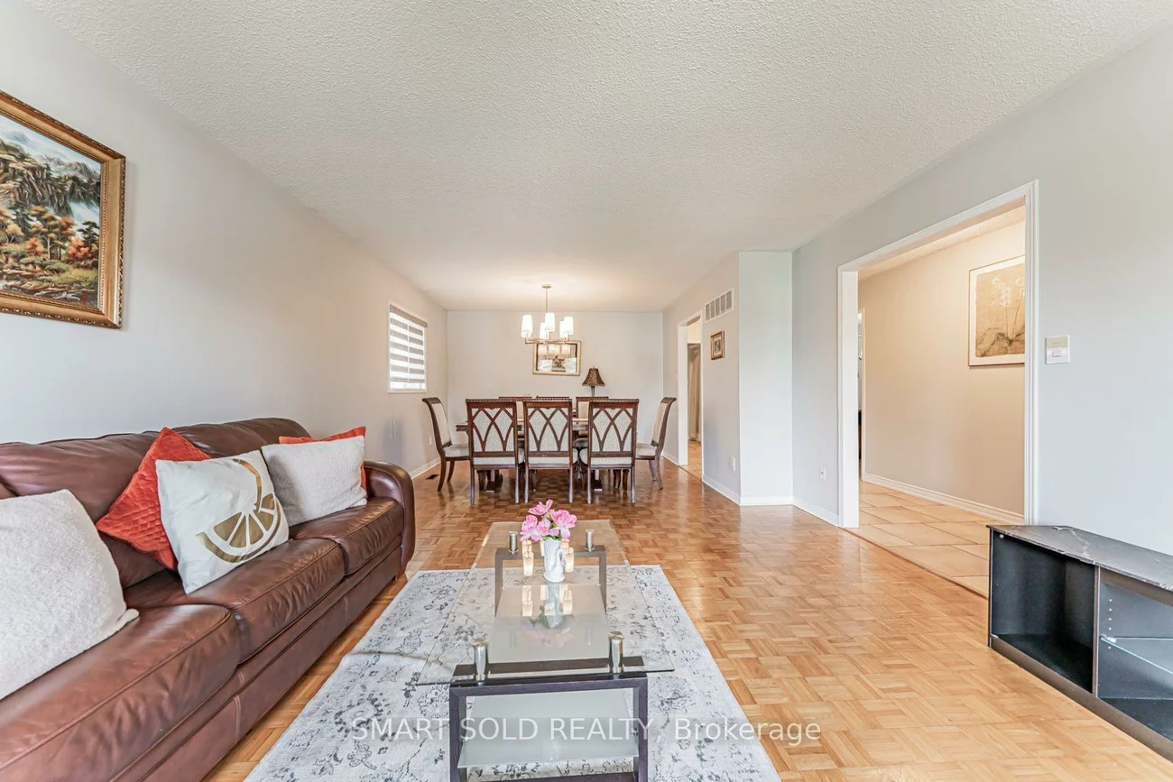 148, Castlehill, Maple, Vaughan