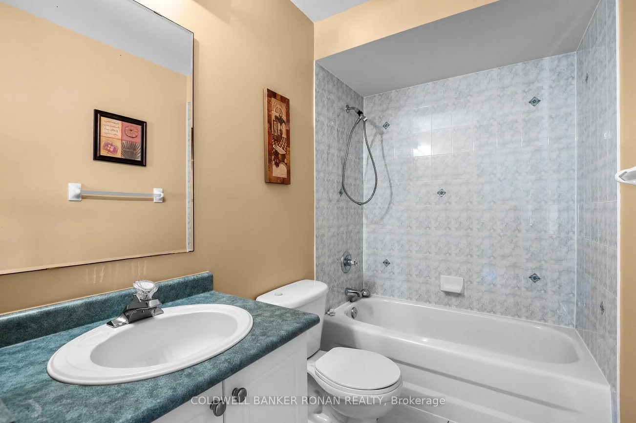 22, La Pinta, Vellore Village, Vaughan