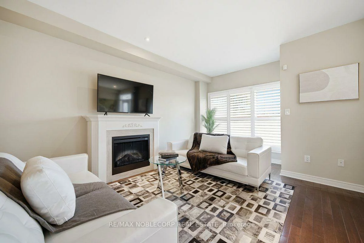 8900, Bathurst, Patterson, Vaughan