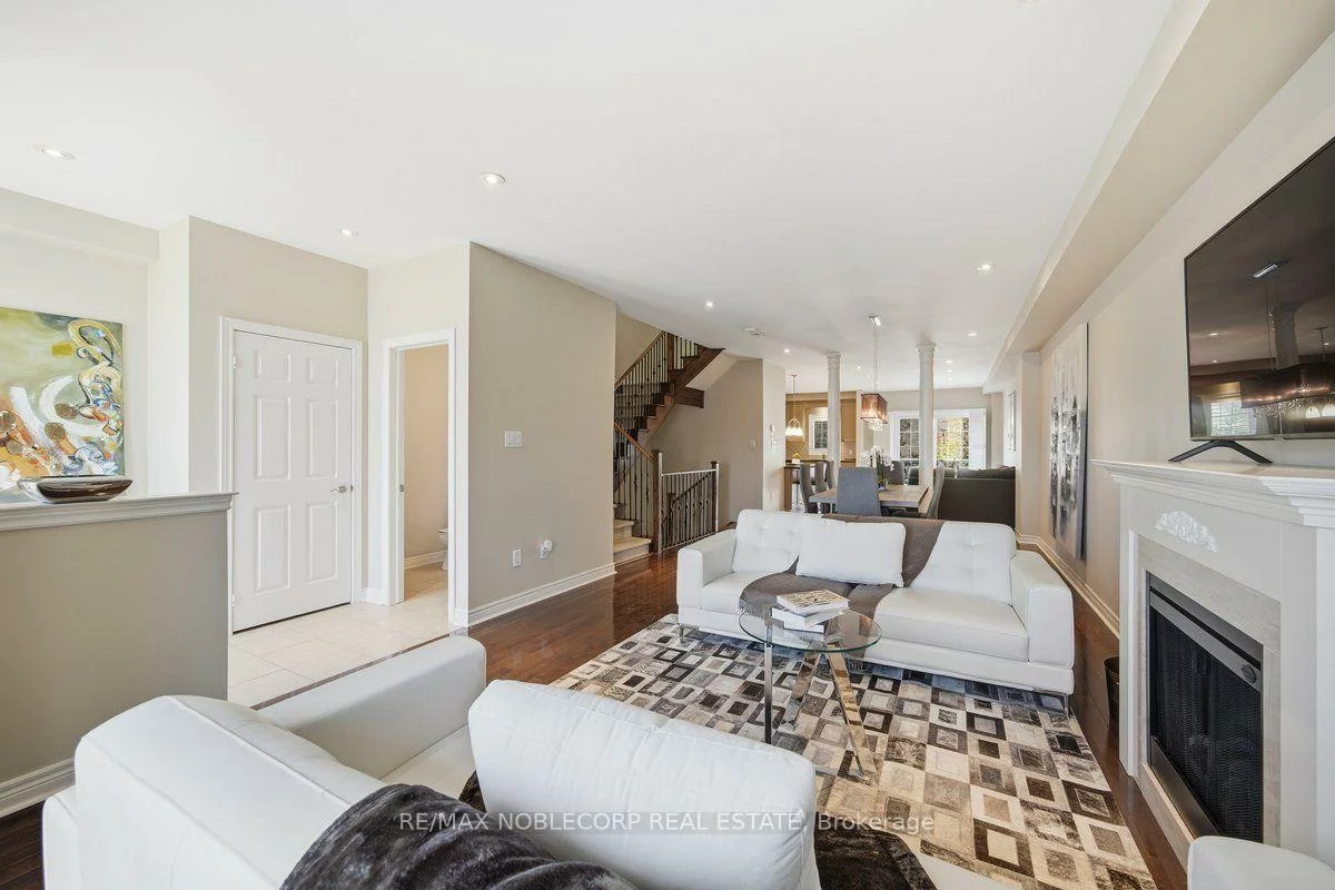 8900, Bathurst, Patterson, Vaughan