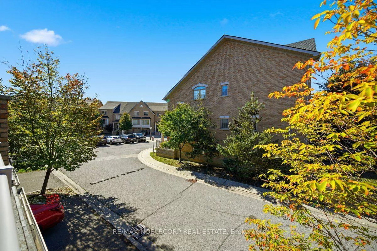 8900, Bathurst, Patterson, Vaughan
