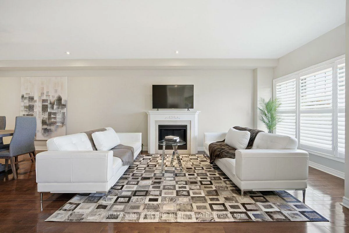 8900, Bathurst, Patterson, Vaughan