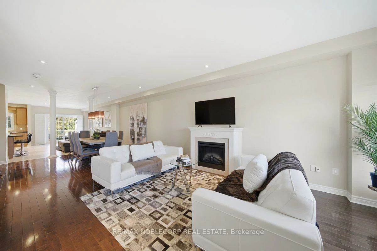 8900, Bathurst, Patterson, Vaughan