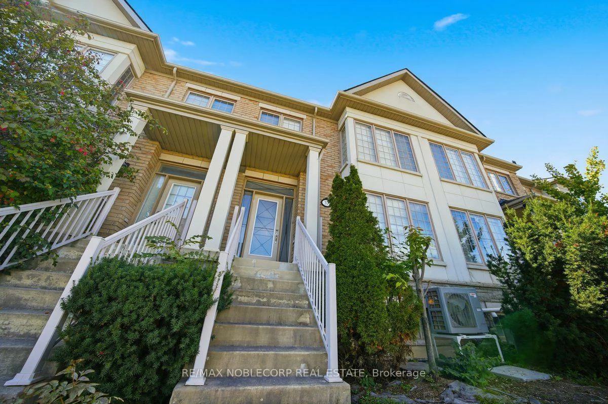 8900, Bathurst, Patterson, Vaughan