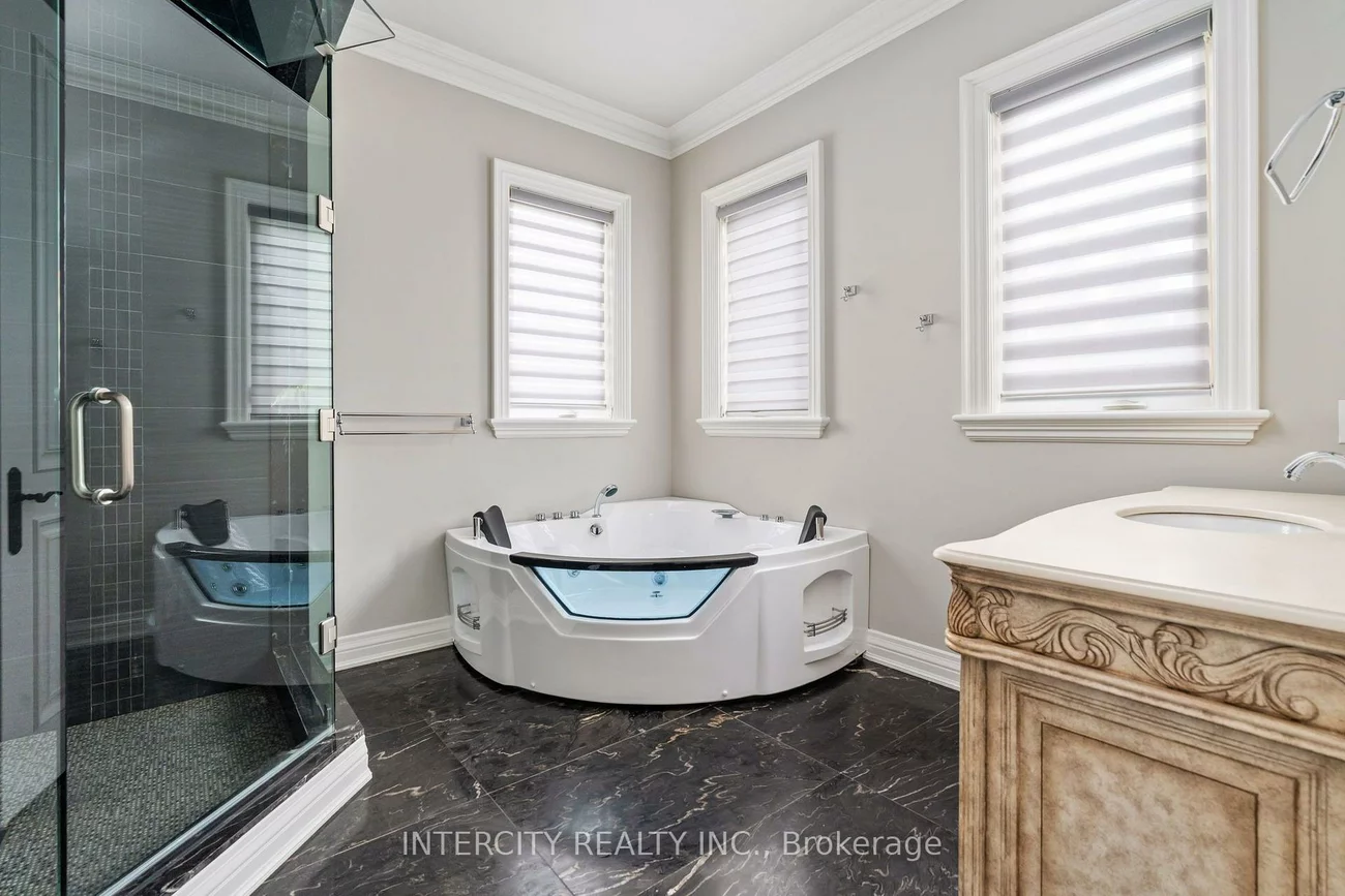 27, Rockview, Concord, Vaughan