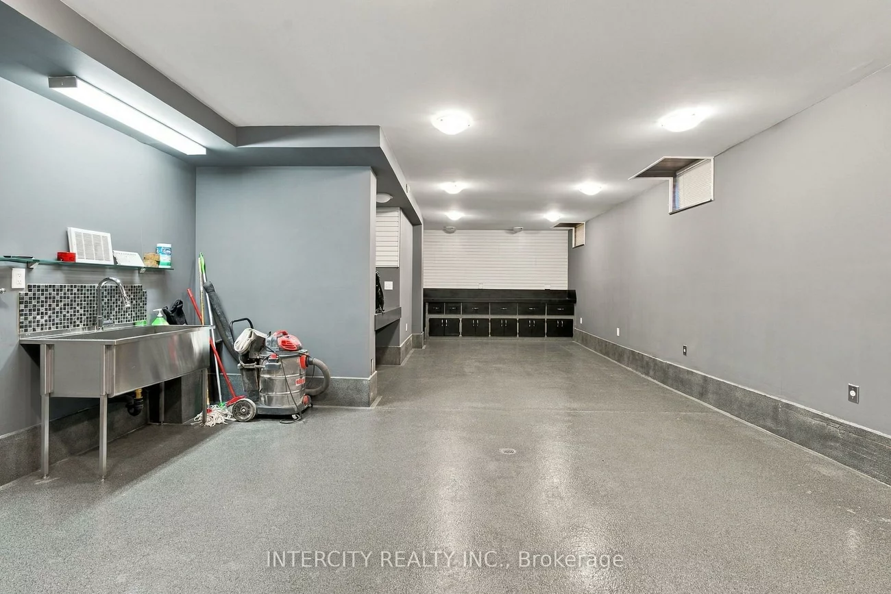 27, Rockview, Concord, Vaughan