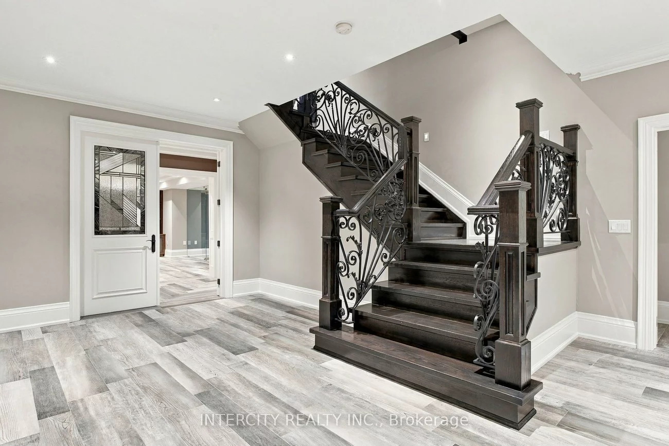 27, Rockview, Concord, Vaughan