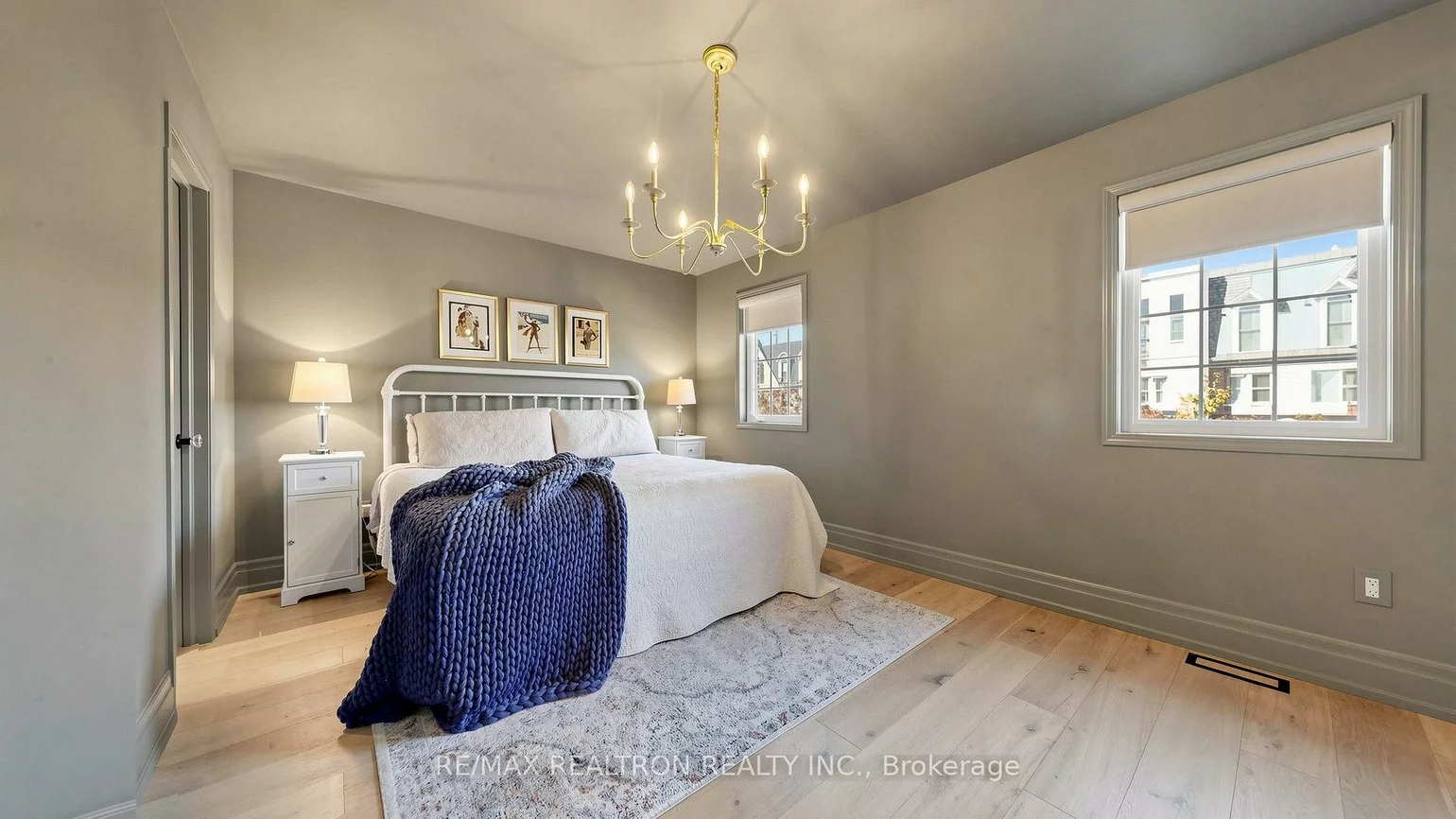 22, Coranto, Vellore Village, Vaughan