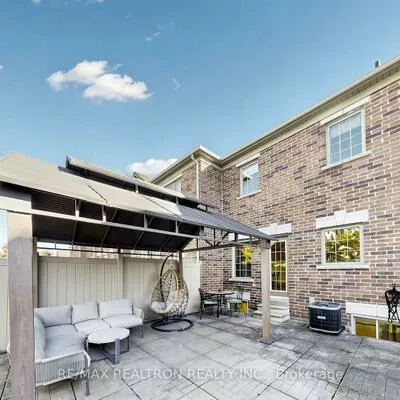 22, Coranto, Vellore Village, Vaughan