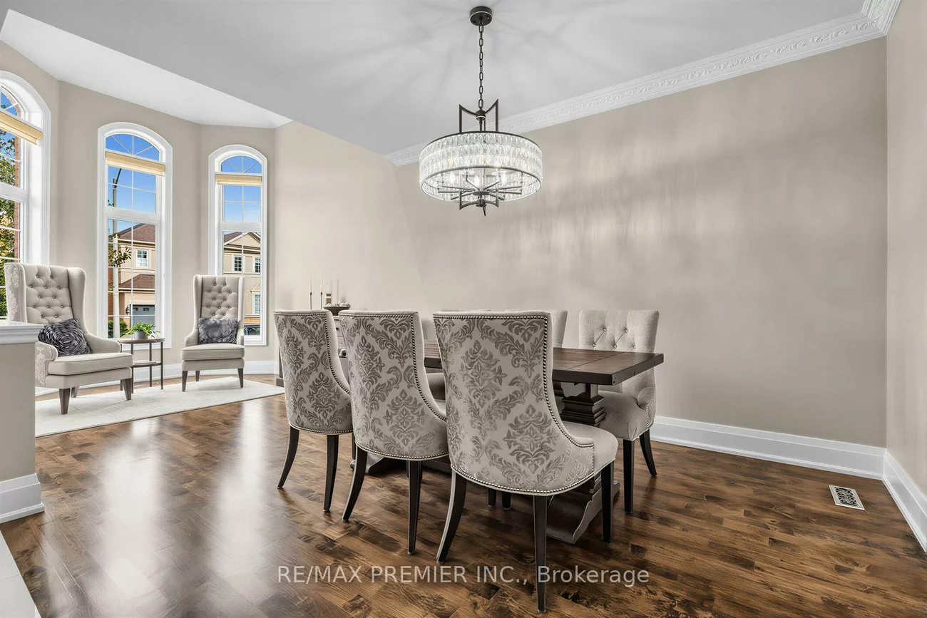 47, Berry, Vellore Village, Vaughan