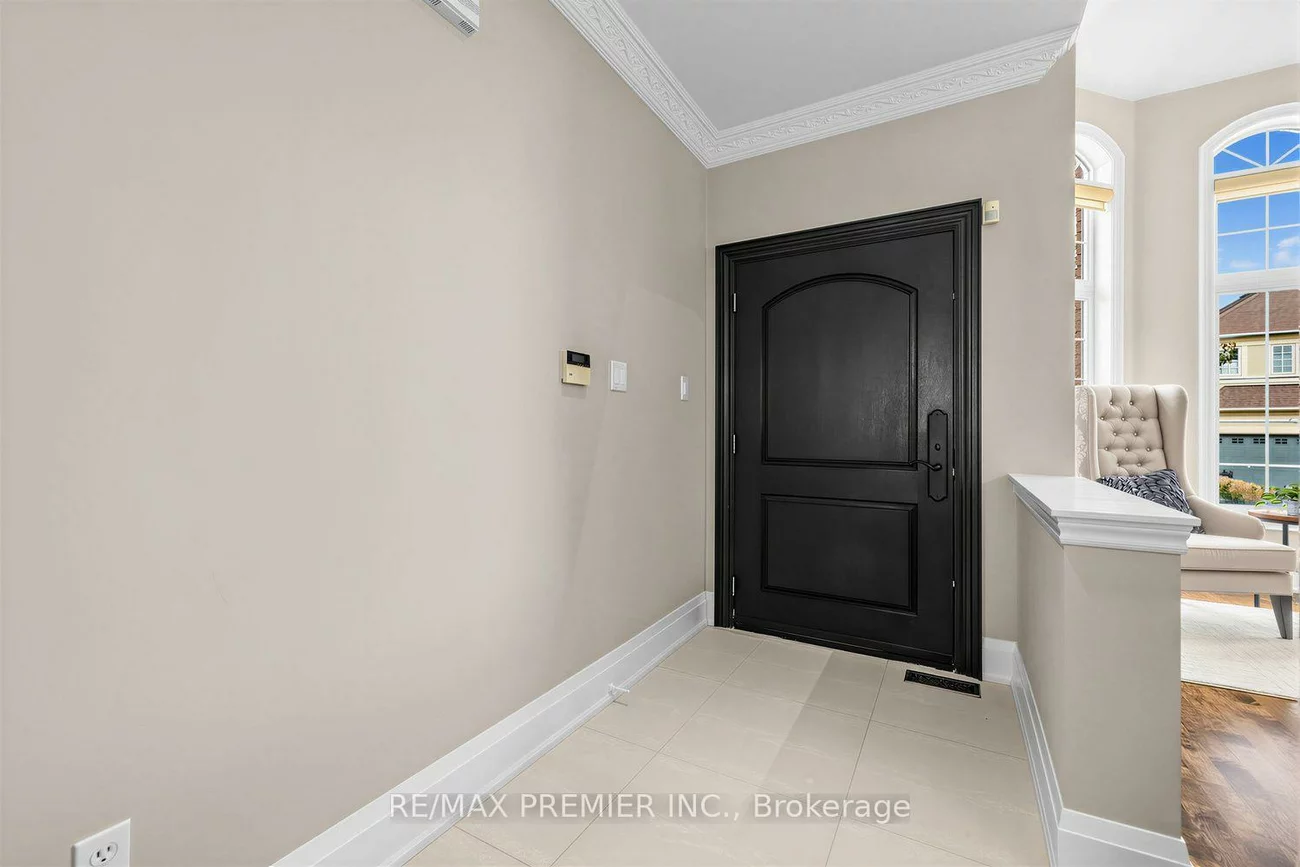 47, Berry, Vellore Village, Vaughan