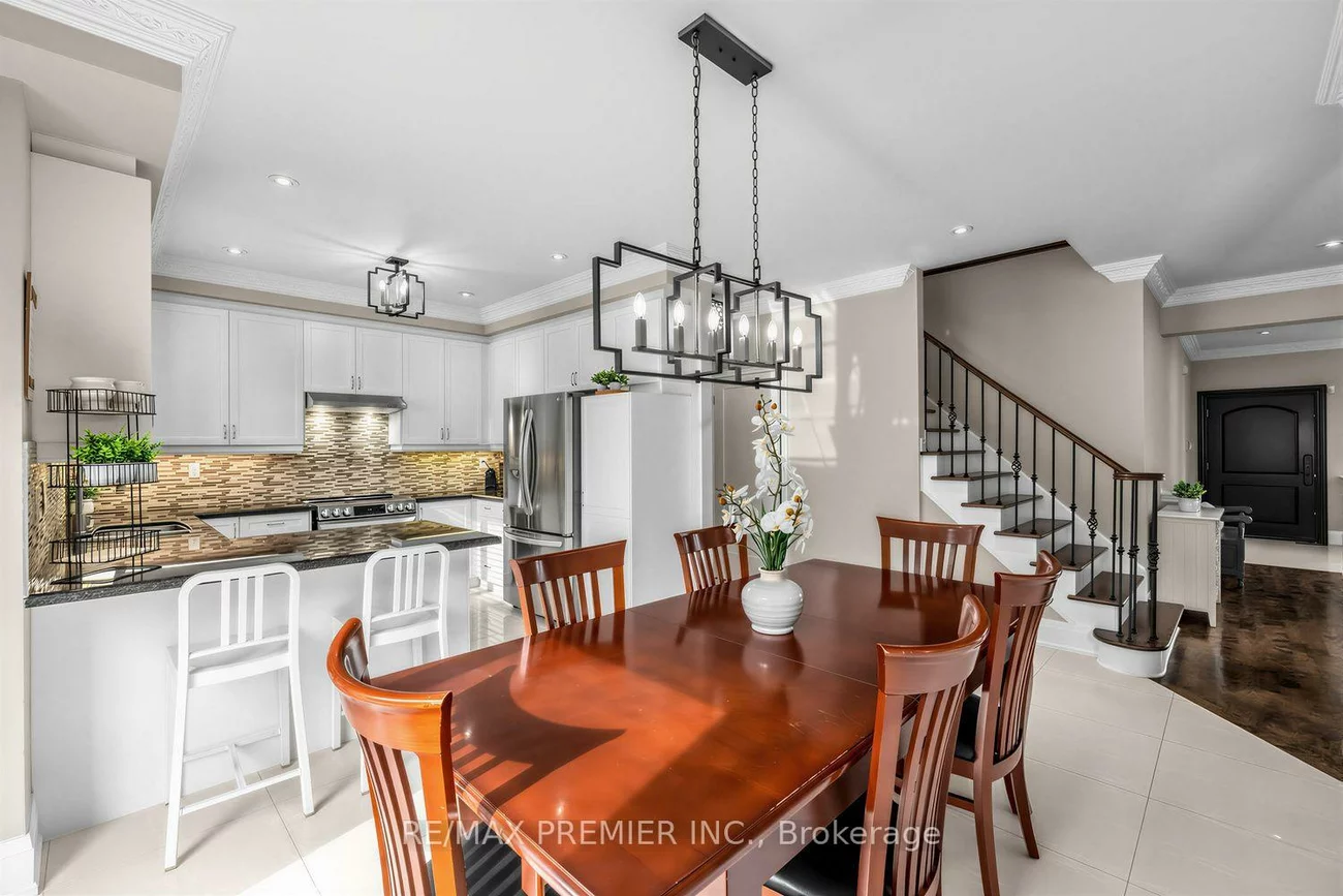 47, Berry, Vellore Village, Vaughan