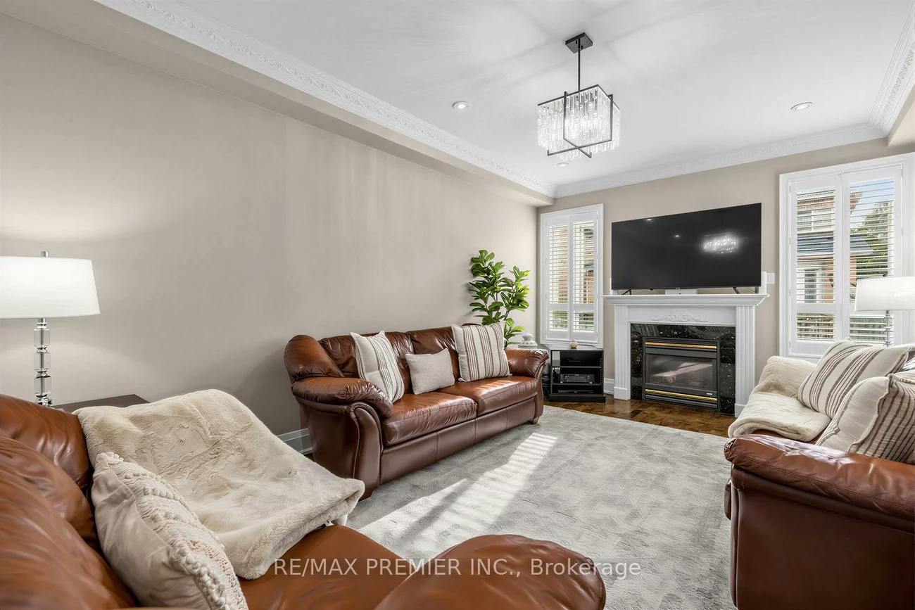 47, Berry, Vellore Village, Vaughan