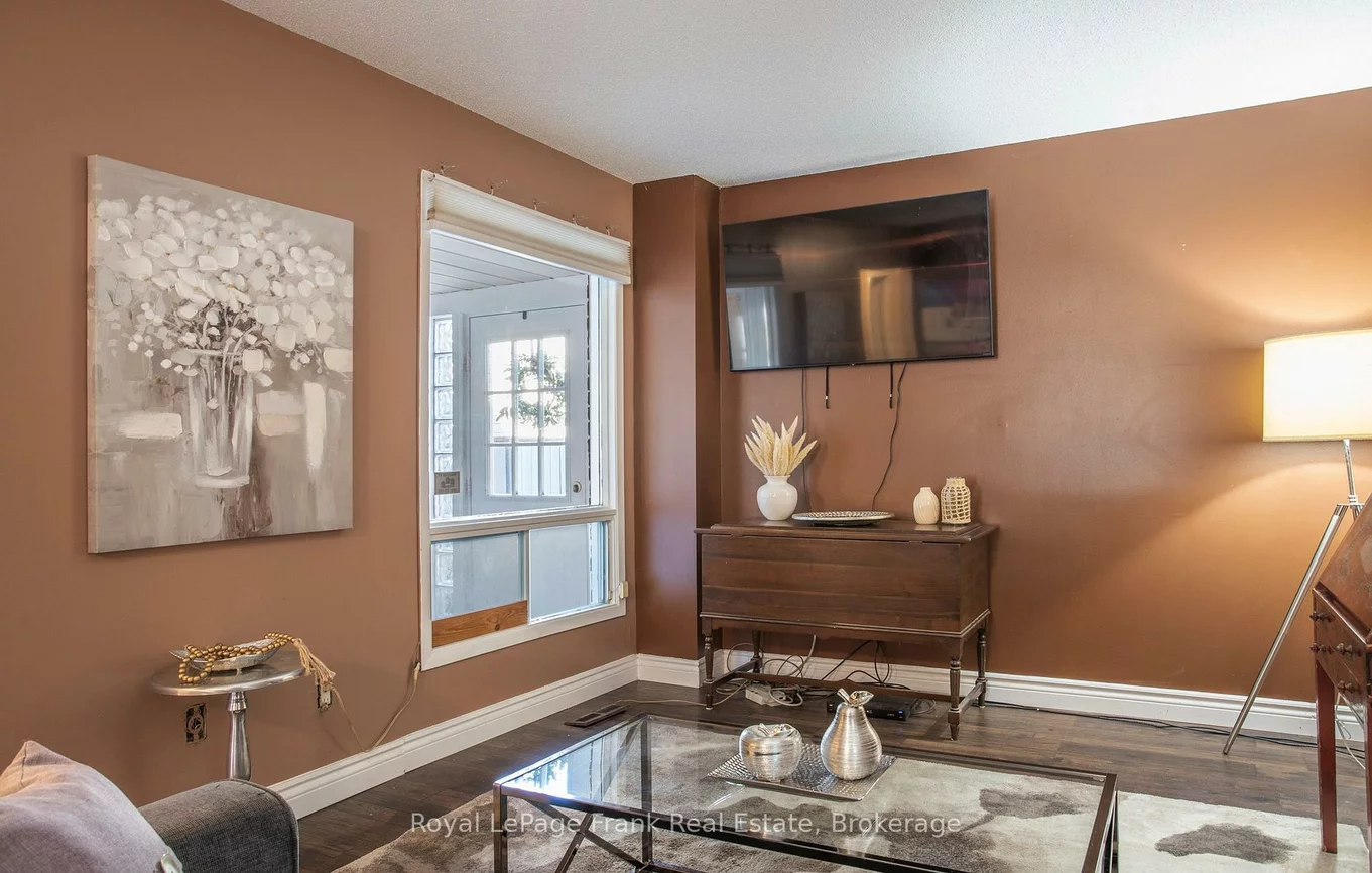 22, Peachtree, Glen Shields, Vaughan