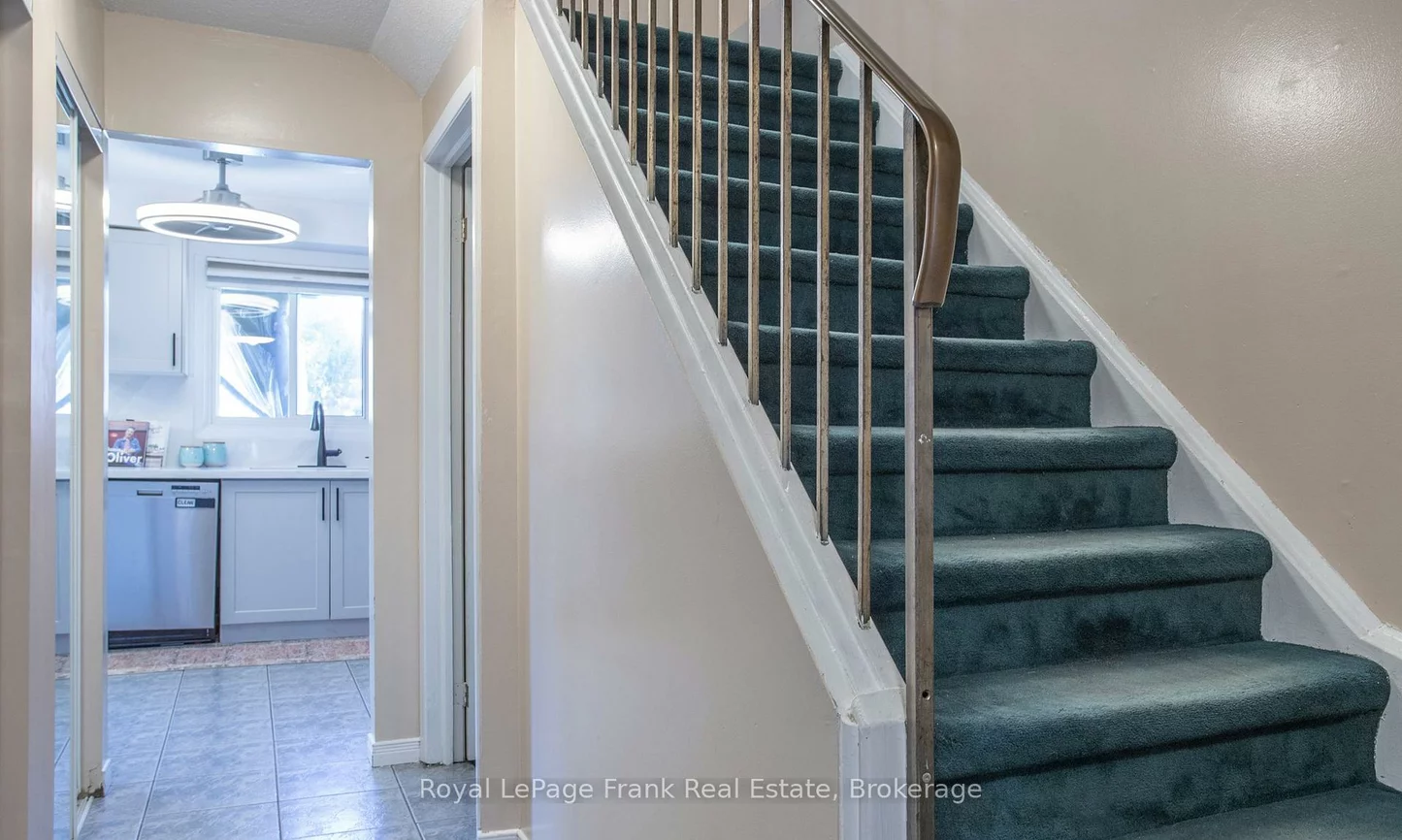 22, Peachtree, Glen Shields, Vaughan