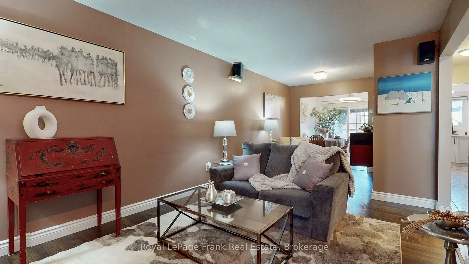 22, Peachtree, Glen Shields, Vaughan