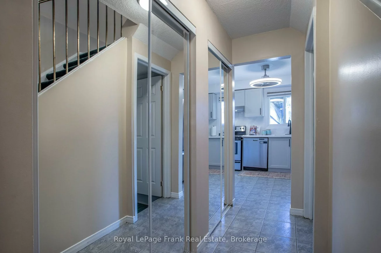 22, Peachtree, Glen Shields, Vaughan