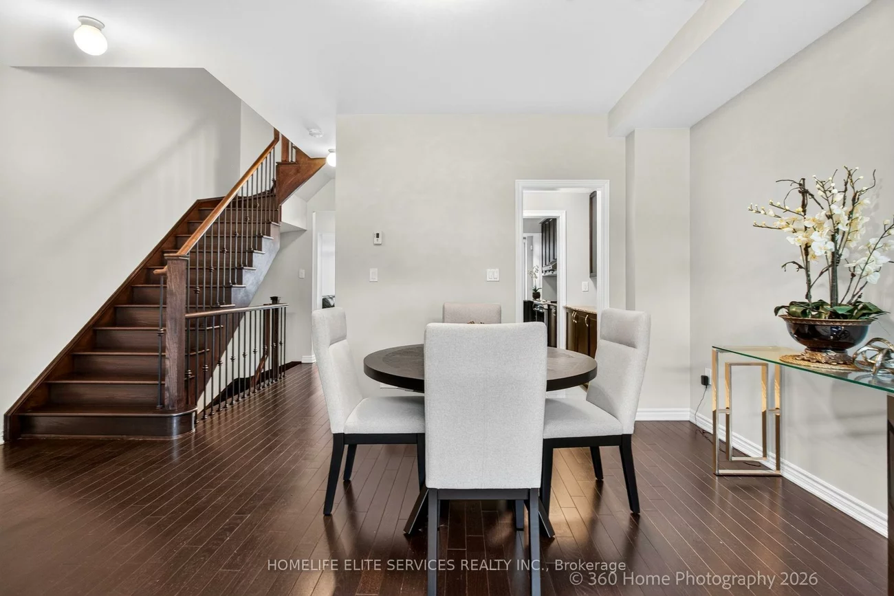 70, Farooq, Vellore Village, Vaughan