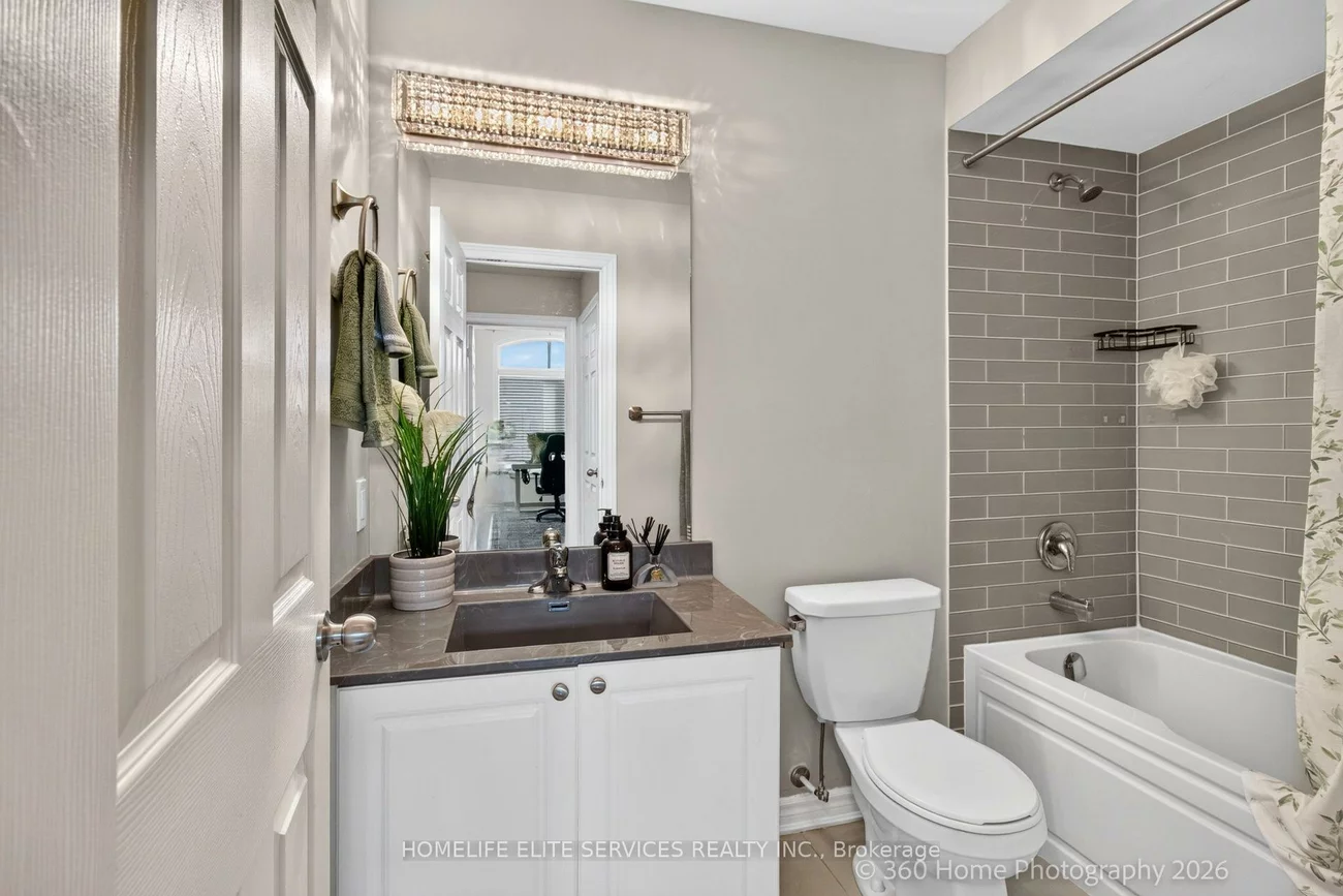 70, Farooq, Vellore Village, Vaughan