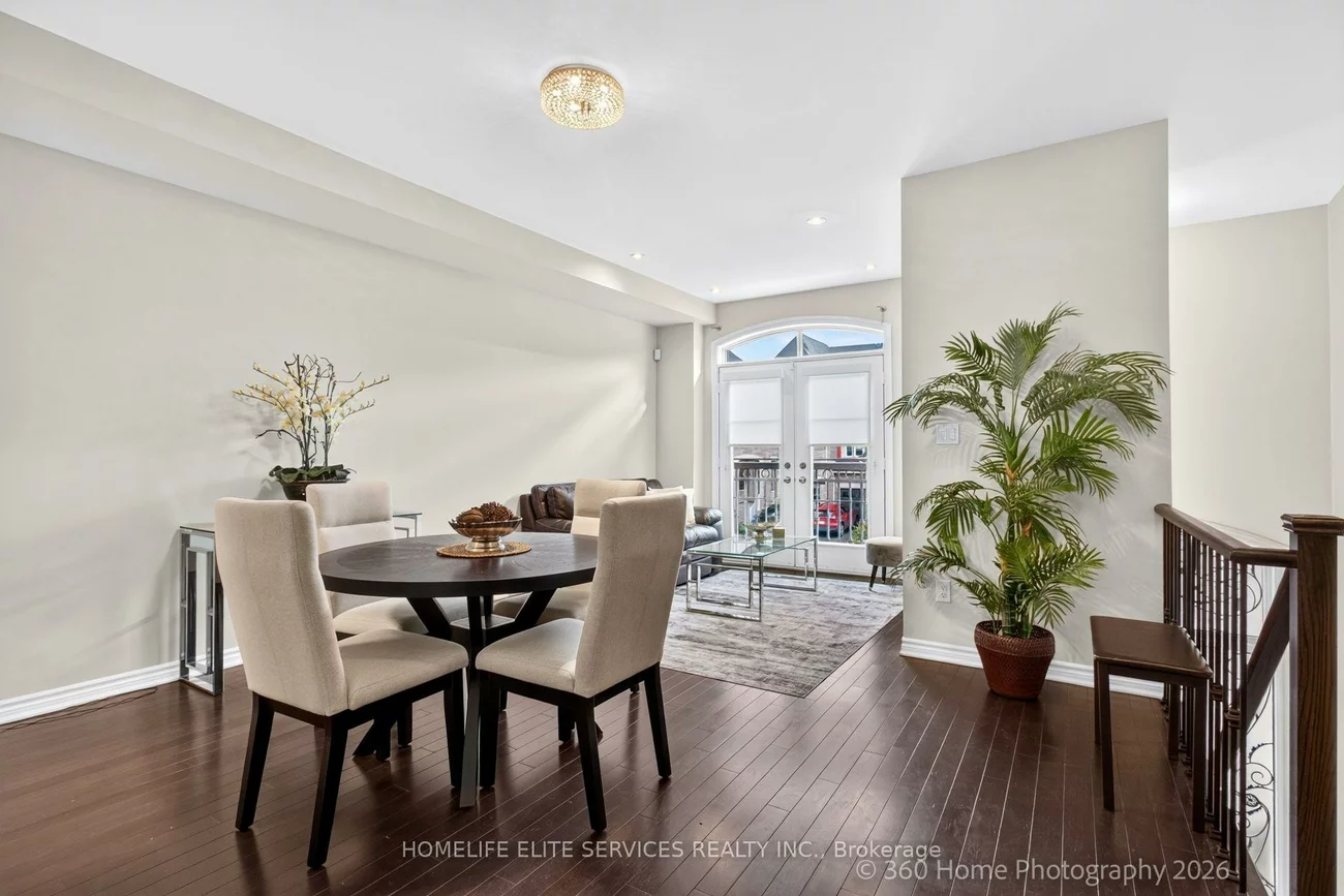 70, Farooq, Vellore Village, Vaughan